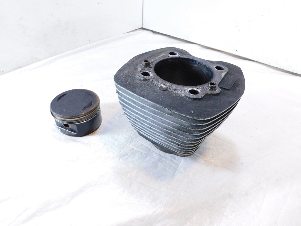 Harley Davidson Touring Dyna & Softail Twin Cam 88 Motor Piston & Black Cylinder - C3 Cycle