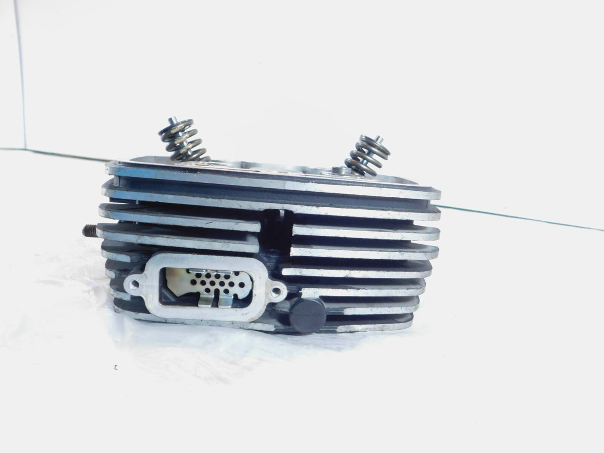 Moto Guzzi Special 750 V7 III & V9 850 Right Engine Motor Cylinder Head & Valves - C3 Cycle