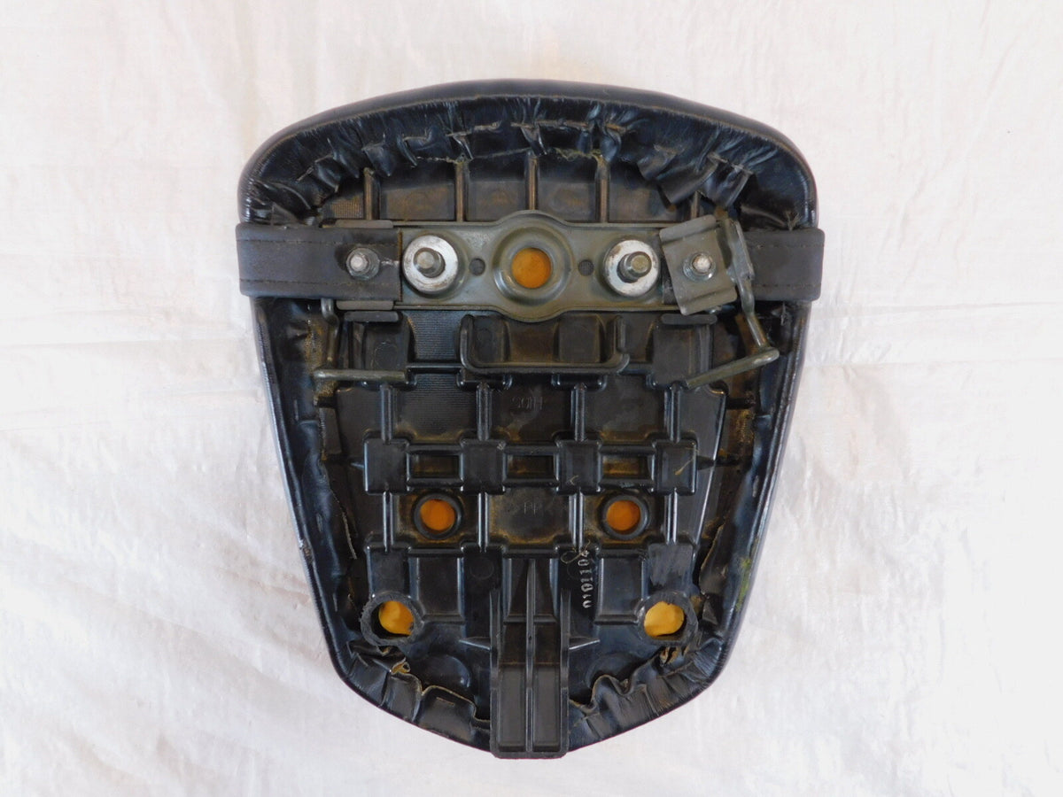 2004-2005 Suzuki GSX-R750 GSXR750 Black Rear Rider Passenger Seat Pillion Pad - C3 Cycle