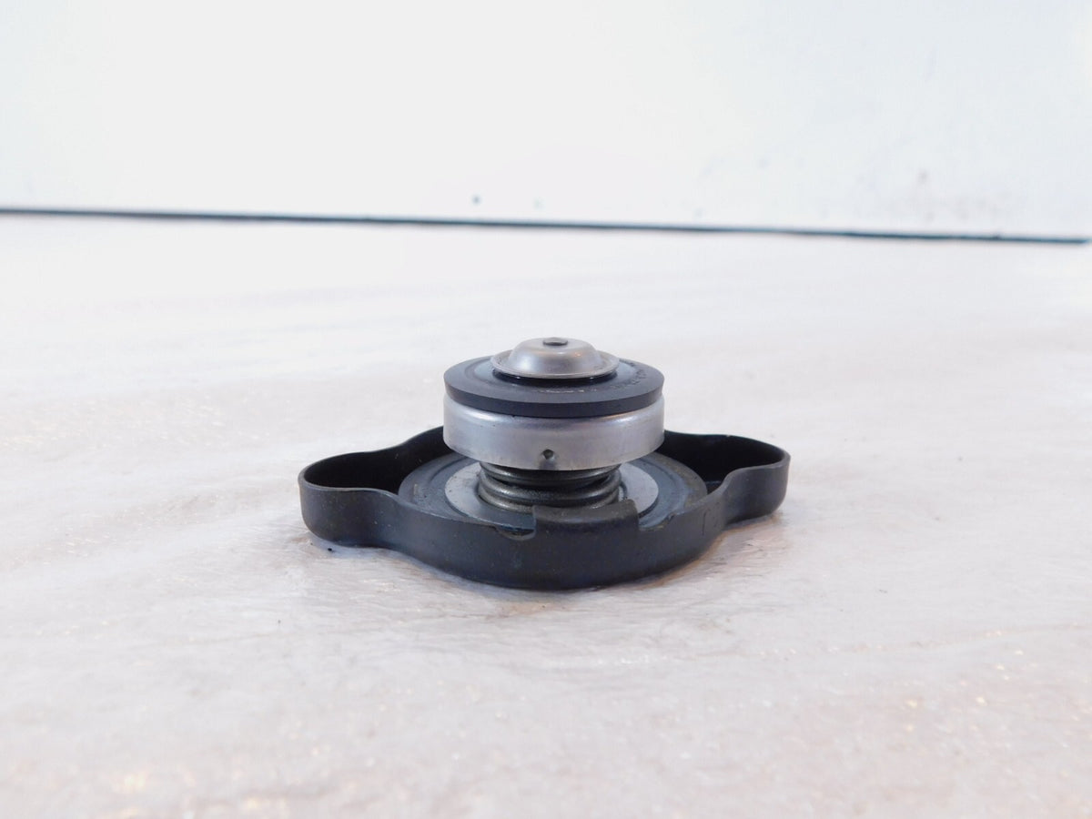Suzuki GSXR600 GSXR750 GSXR1000 Hayabusa GSX1300R B-King Radiator Filler Cap Lid - C3 Cycle