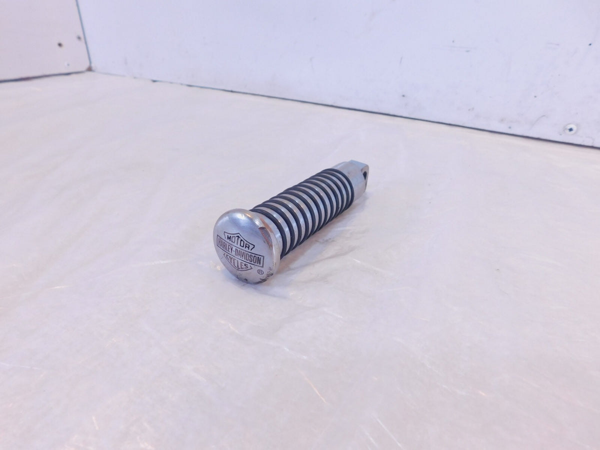 Harley Davidson Touring Dyna Sportster & Softail Chrome Metal Footpeg Footrest