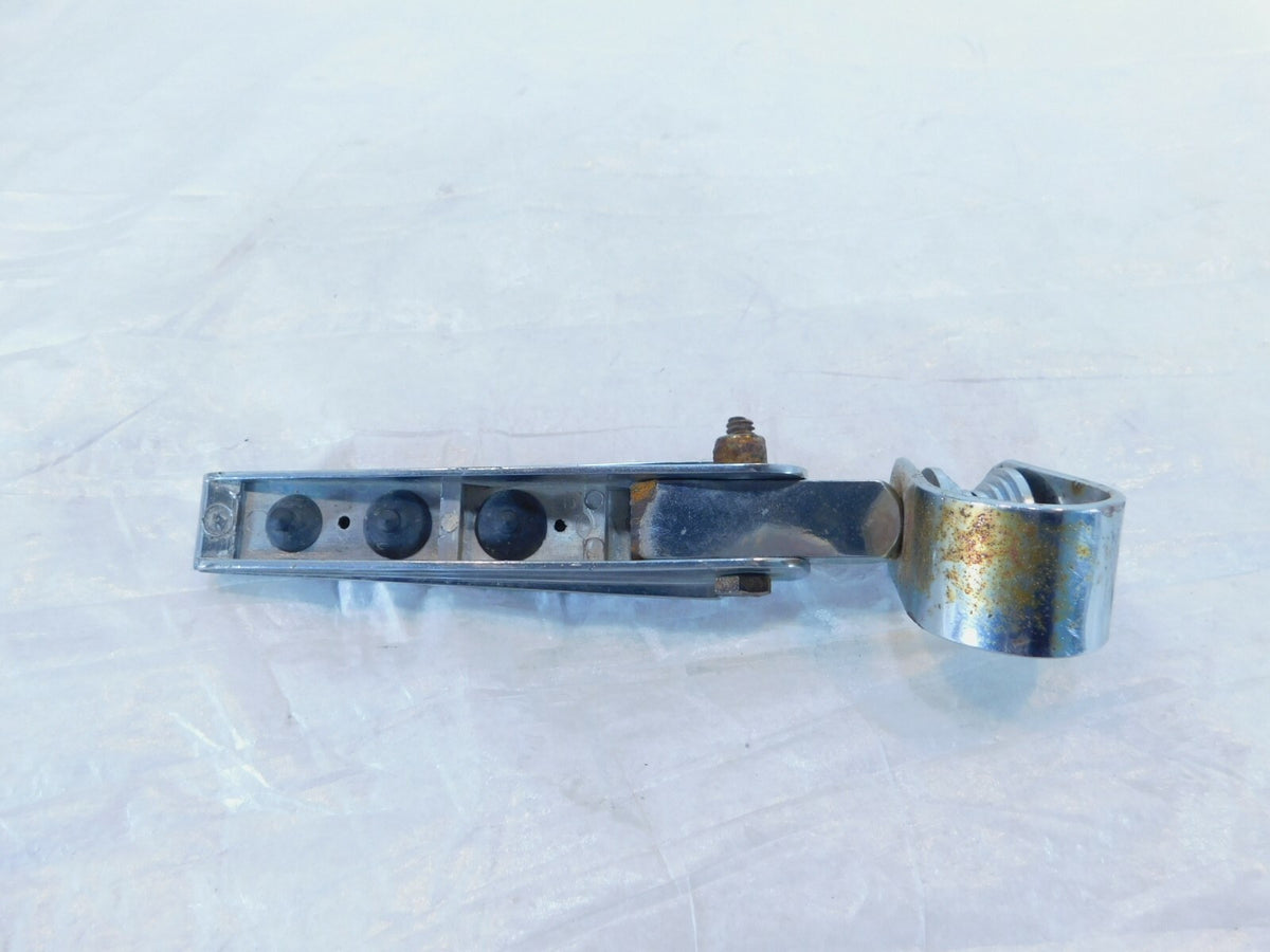 2006 06 Yamaha V-Star 1100 XVS1100 Classic Front Chrome Foot Peg Rests - Pair - C3 Cycle