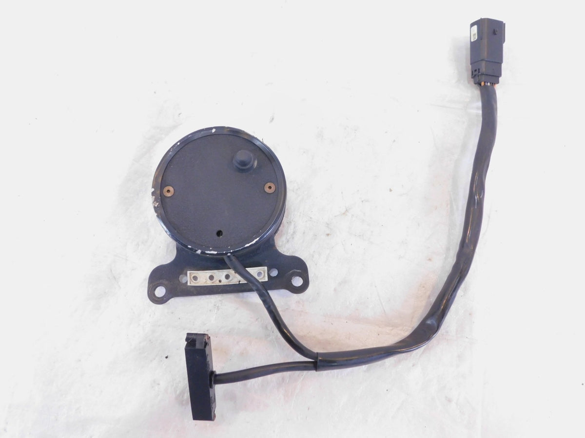 2004-2008 Harley Davidson Sportster XL883 883 Speedometer & Odometer w/ Bracket - C3 Cycle