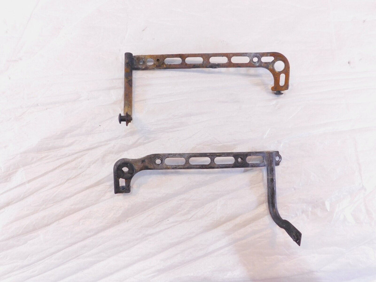 Honda GL1800 Goldwing 1800 Engine Motor Cylinder Head Valve Cover Mount Brackets - C3 Cycle