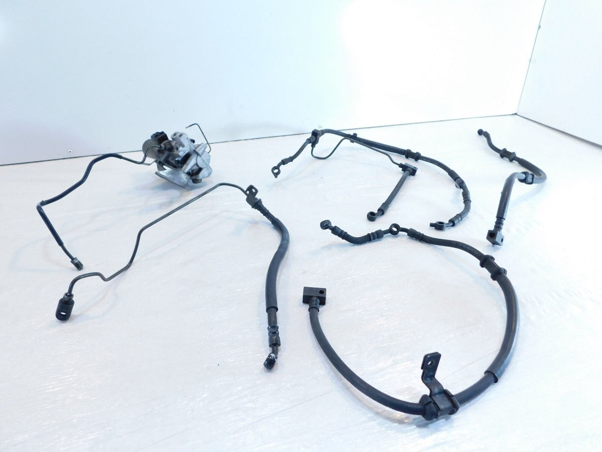 02-09 Honda VFR800A Interceptor 800 Front ABS Brake Modulator Pump & Hose Lines - C3 Cycle