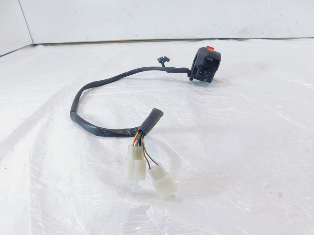 Moto Guzzi Special 750 850 V7 III Front Right Hand Handlebar Start/Stop Switches - C3 Cycle