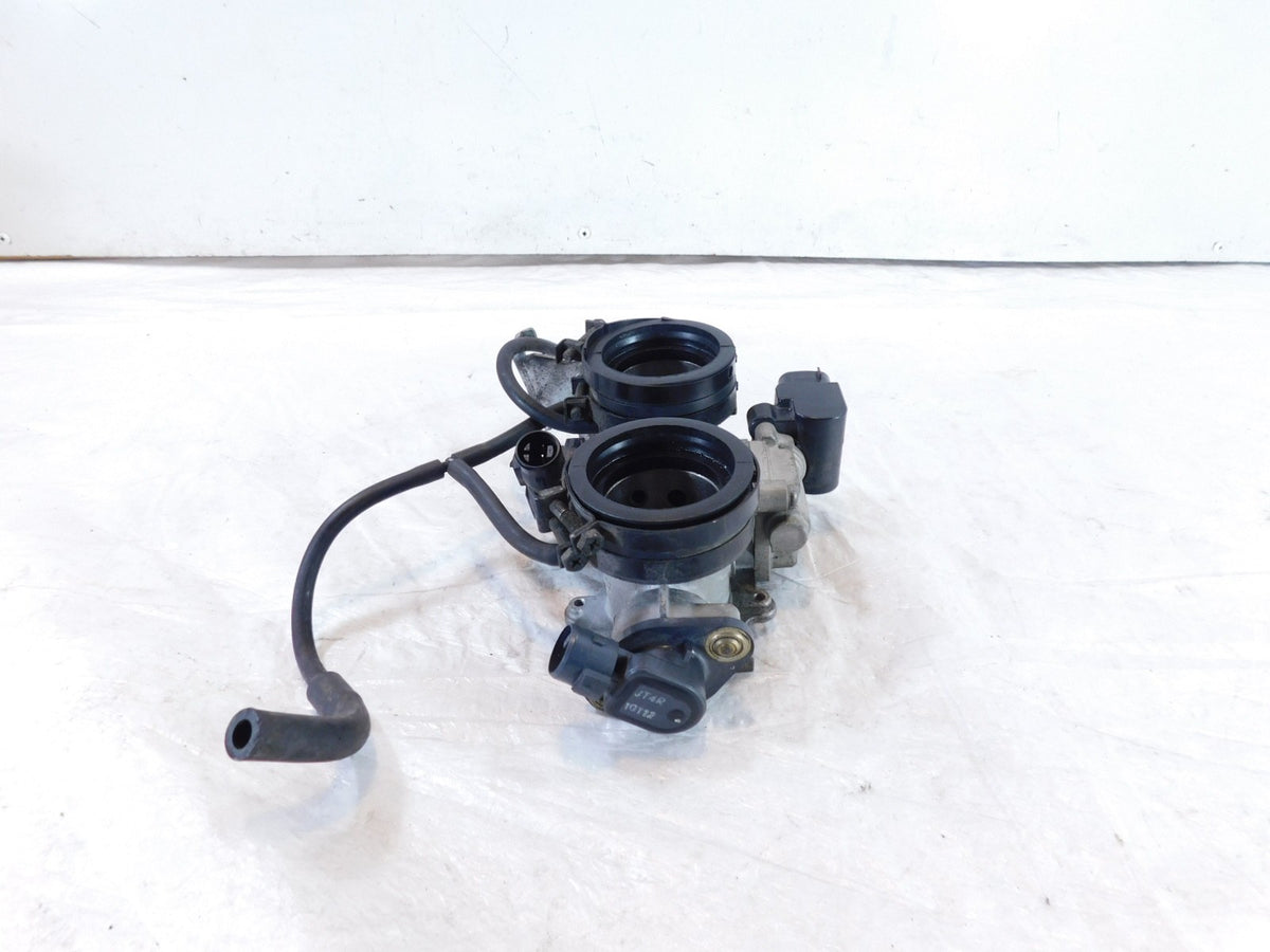 2001-2005 Honda Goldwing GL1800 GL1800A Engine Air Intake Throttle Body Bodies - C3 Cycle