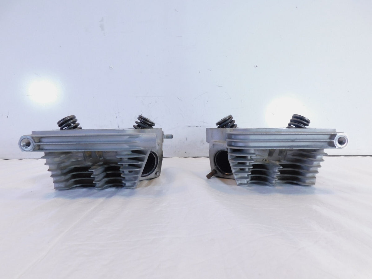 Harley Davidson Sportster 883 Engine Motor Cylinder Heads Springs & Valves - C3 Cycle
