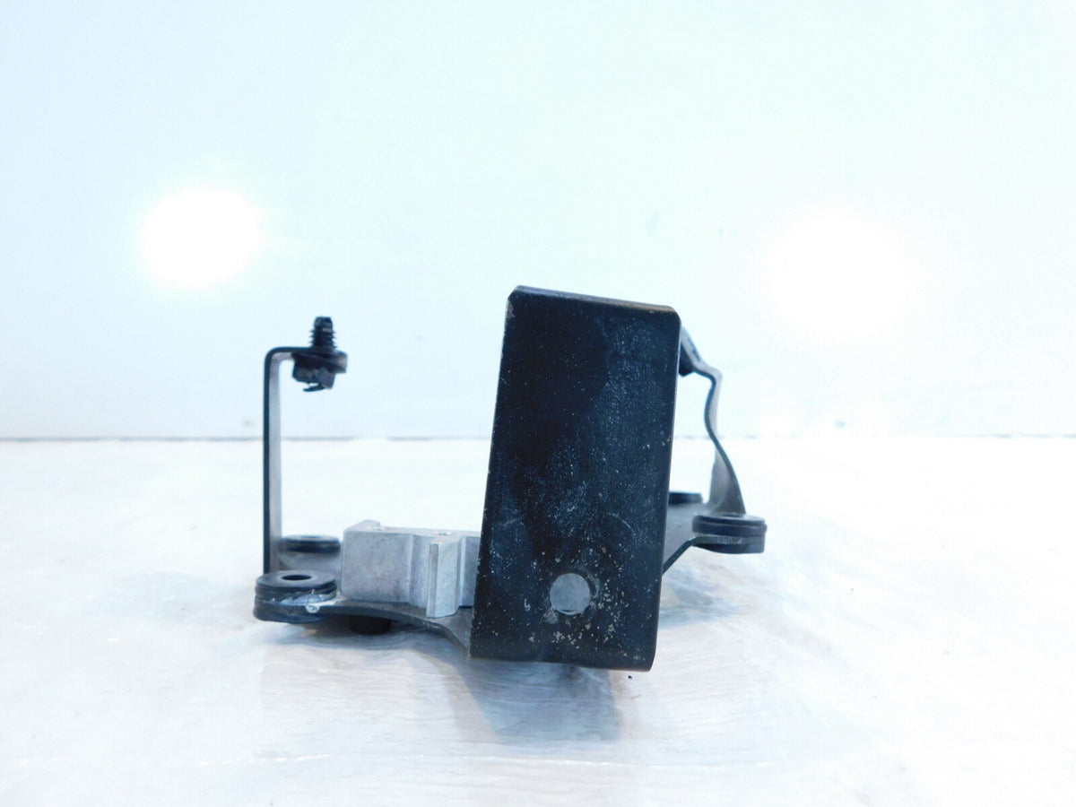 Indian Chief Chieftain Roadmaster Springfield Ignition Coil & Horn Mount Bracket