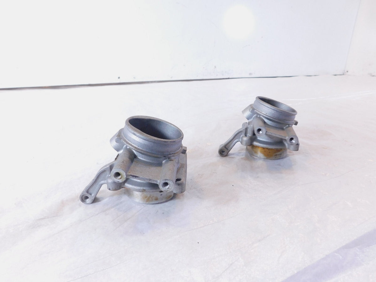 2007-2016 Aprilia Dorsoduro Shiver 750 SL750 Throttle Body Intake Manifold Union