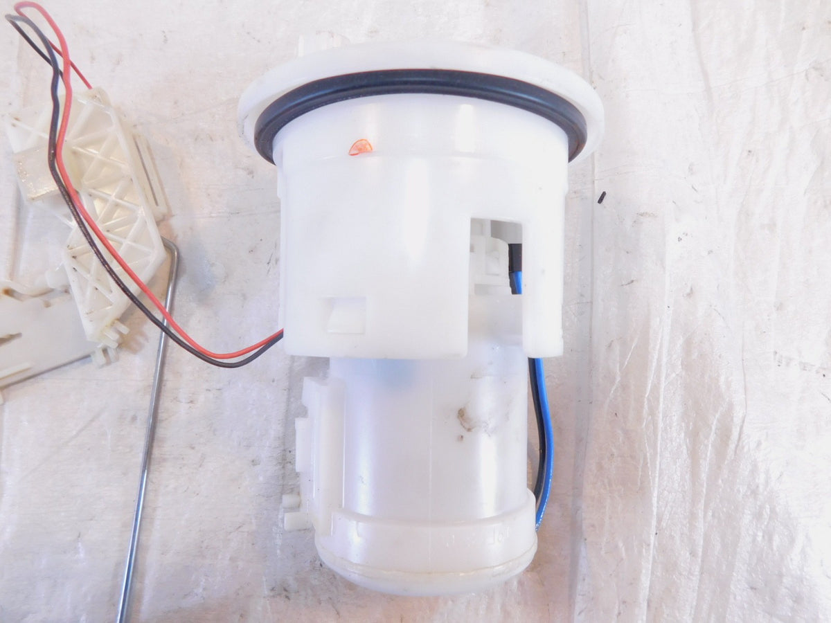 Honda CBR600RR CBR600RA CBR600 600 Gas Tank Reservoir Petrol Fuel Pump Unit - C3 Cycle