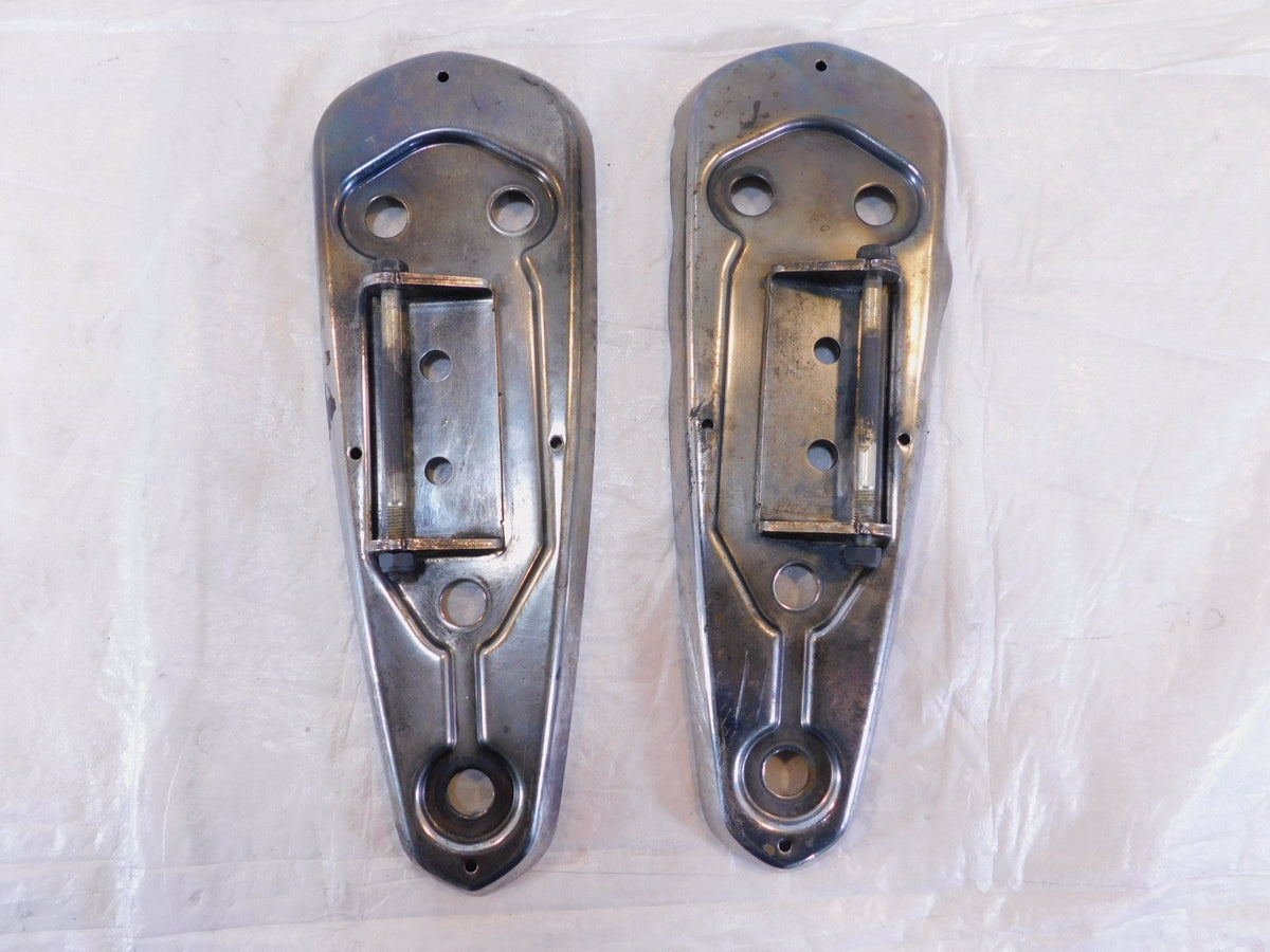 Indian Chief Chieftain & Roadmaster Right Floorboard Footboard Support Holder - C3 Cycle
