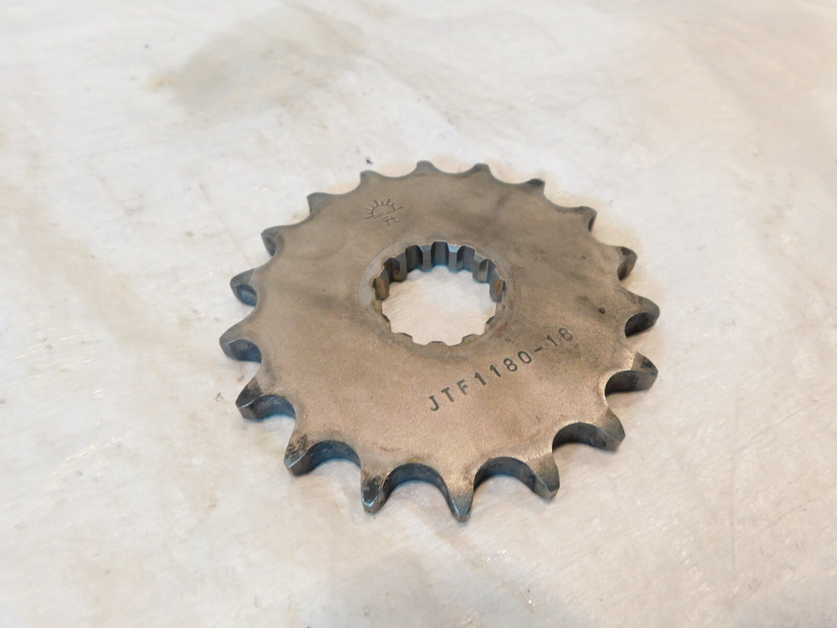 Triumph Speed Triple 1050 R S Trophy Front Engine Motor Drive Chain Sprocket 18T - C3 Cycle