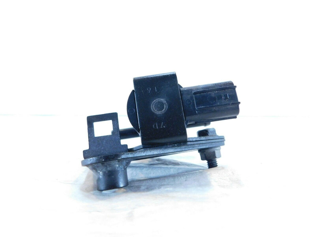 Honda VTX1800 CBR600 CBR1000RR Evap Canister Purge Control Solenoid Switch Valve