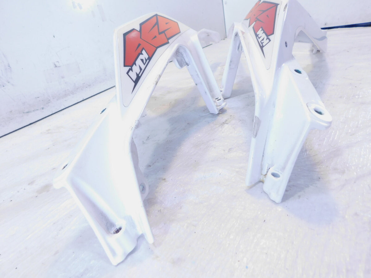 2015-2018 KTM 690 Duke White Left/Right Rear Seat Tail Section Subframe Brackets - C3 Cycle