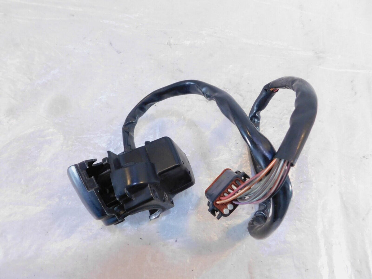 Harley Electra Glide Right Handlebar Engine Stop Start Kill Switches w/ Radio - C3 Cycle