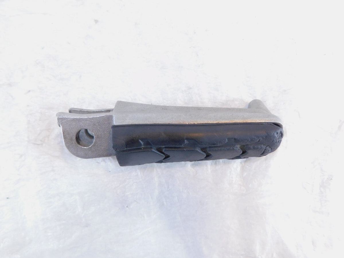 Honda CBR CBR600 CBR1100XX Blackbird VFR800 Front Right Side Footrest Foot Peg - C3 Cycle
