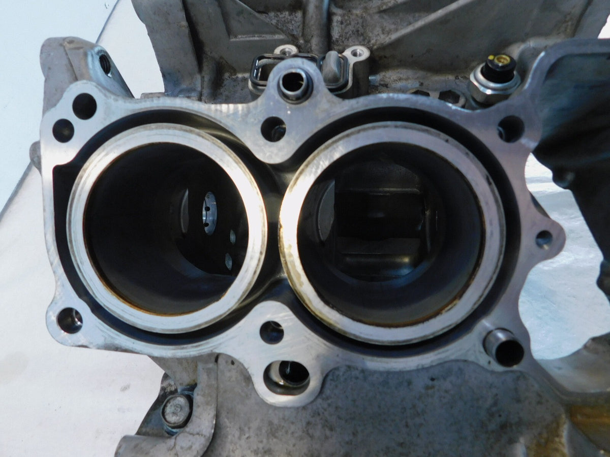 2005-2009 Honda Interceptor 800 VFR800 Engine Motor Crankcase Crank Case - C3 Cycle