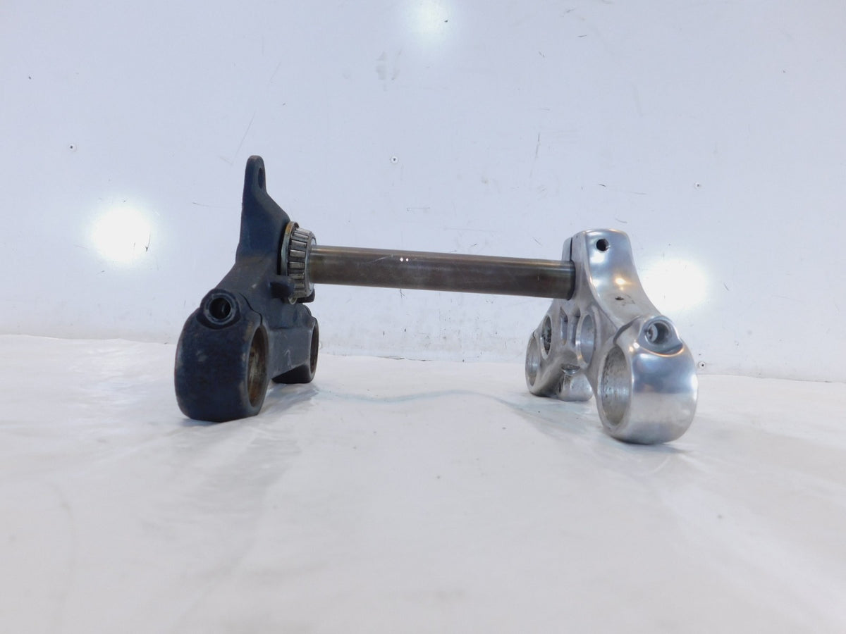Harley Sportster 883 Front Fork Bracket Triple Tree Steering Stem & Brackets - C3 Cycle
