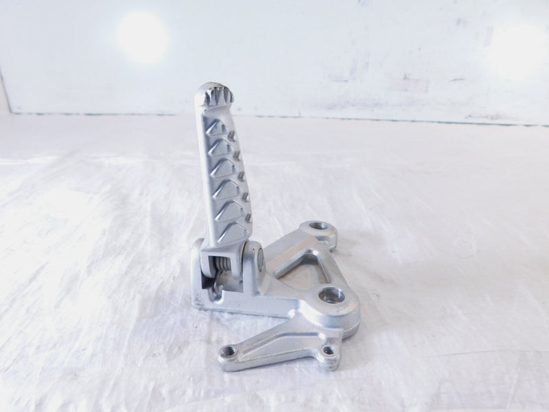Aprilia SL750 Shiver 750 900 Front Left Footrest Foot Peg & Bracket Mount Stay