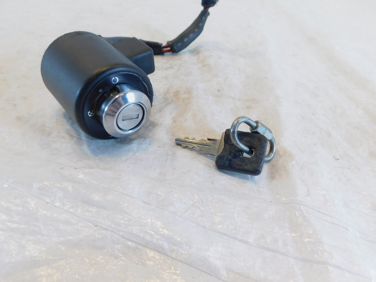 Harley Davidson Sportster 1200 Custom & Sport Ignition Switch Lockset w/ Key - C3 Cycle