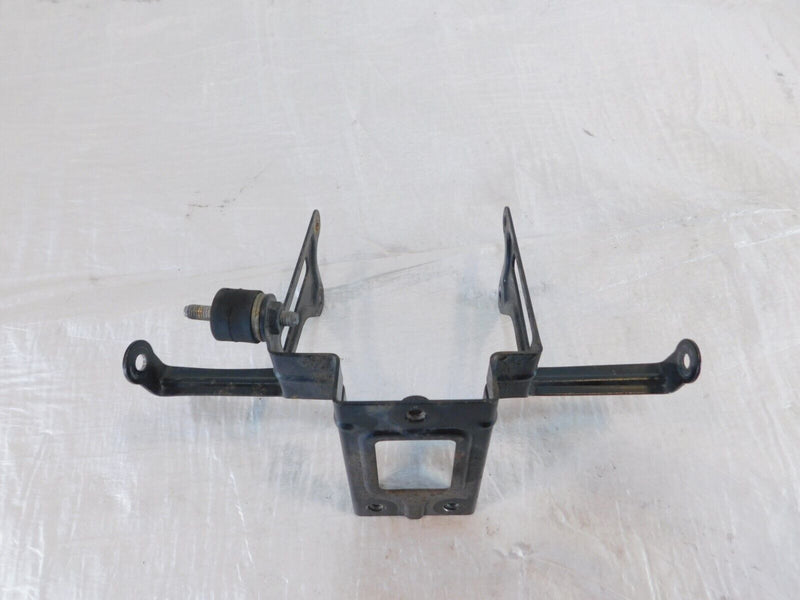 2006-2009 Aprilia Tuono 1000 RSV1000 Center Oil Water Cooler Bracket Mount Stay