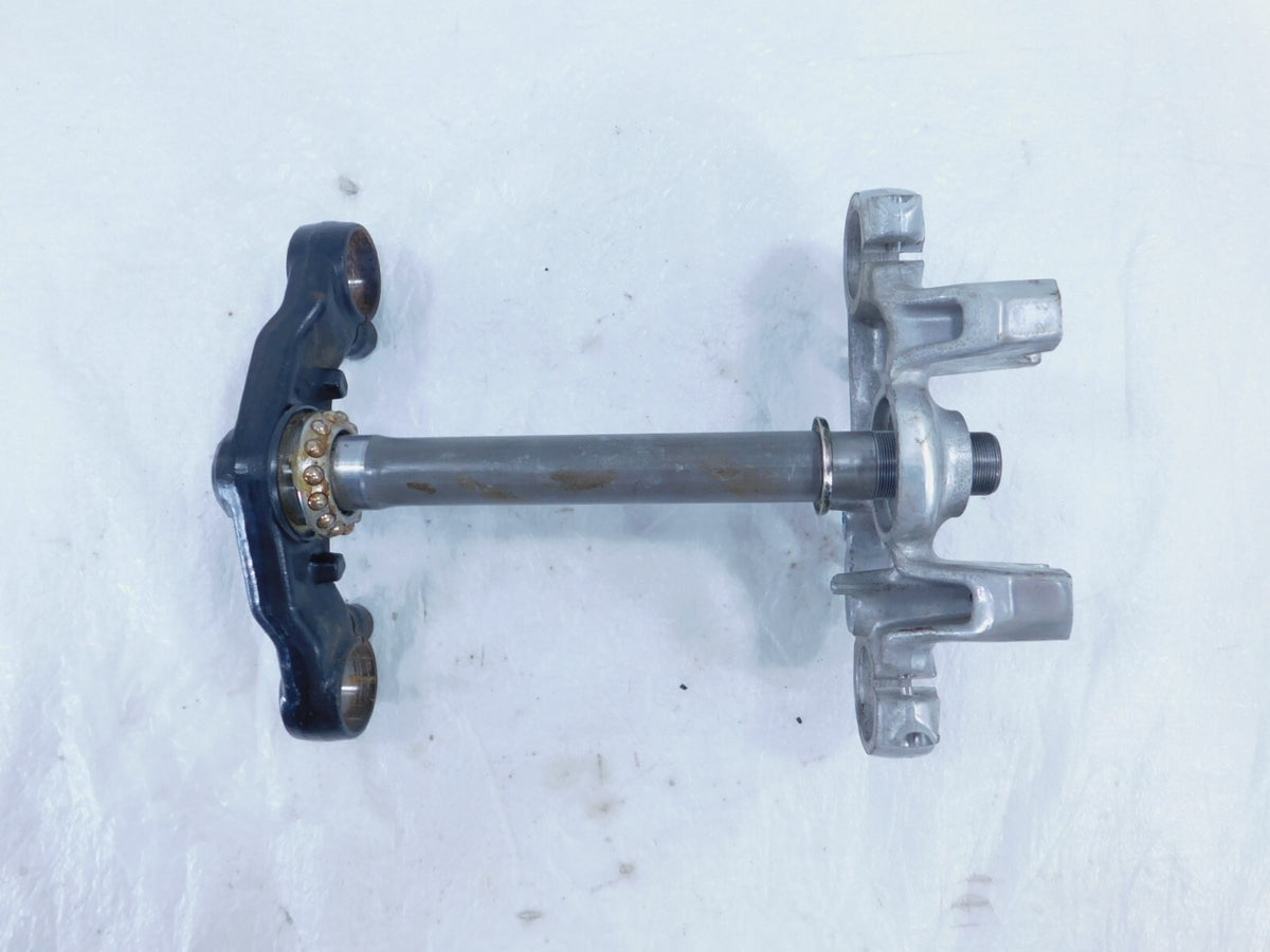 1984-1985 Honda VF500 Magna V30 500 Front Upper/Lower Triple Tree Steering Stem - C3 Cycle