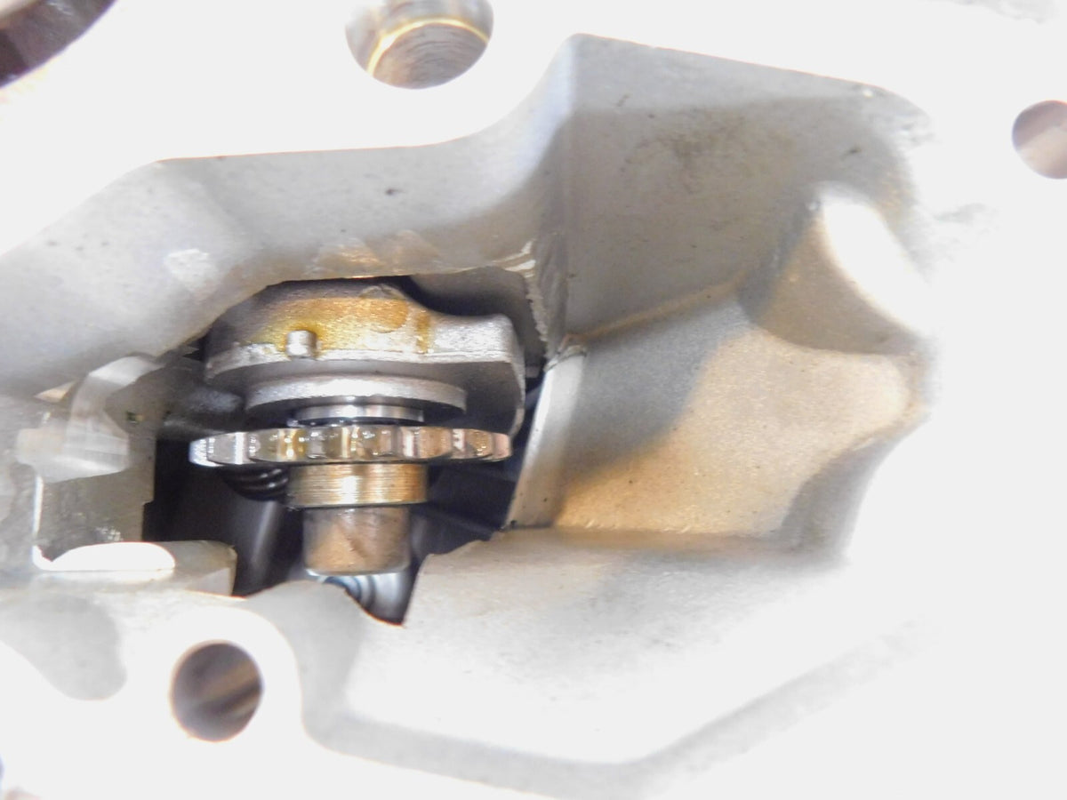 2003-2006 BMW R1150 R1150RS R1150RT Left Cylinder Head Valves Cam Shaft & Cover - C3 Cycle