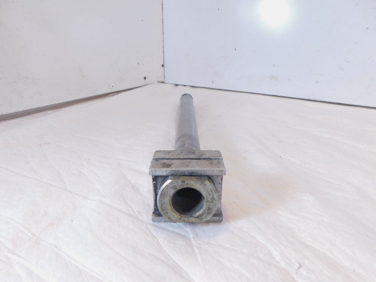 Aprilia Shiver 750 SL750 Dorsoduro SMV750 Rear Wheel Axle Bolt Shaft & Adjusters