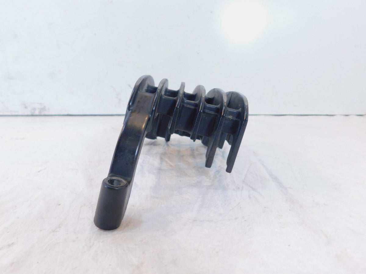 Honda VT1100 Sabre & Aero Shadow 1100 Front Right Cylinder Head Cover Fins - C3 Cycle