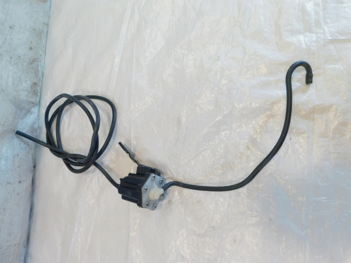 11-20 BMW C650GT Scooter Gas Petrol Fuel Tank Breather Ventilation Valve & Hoses - C3 Cycle