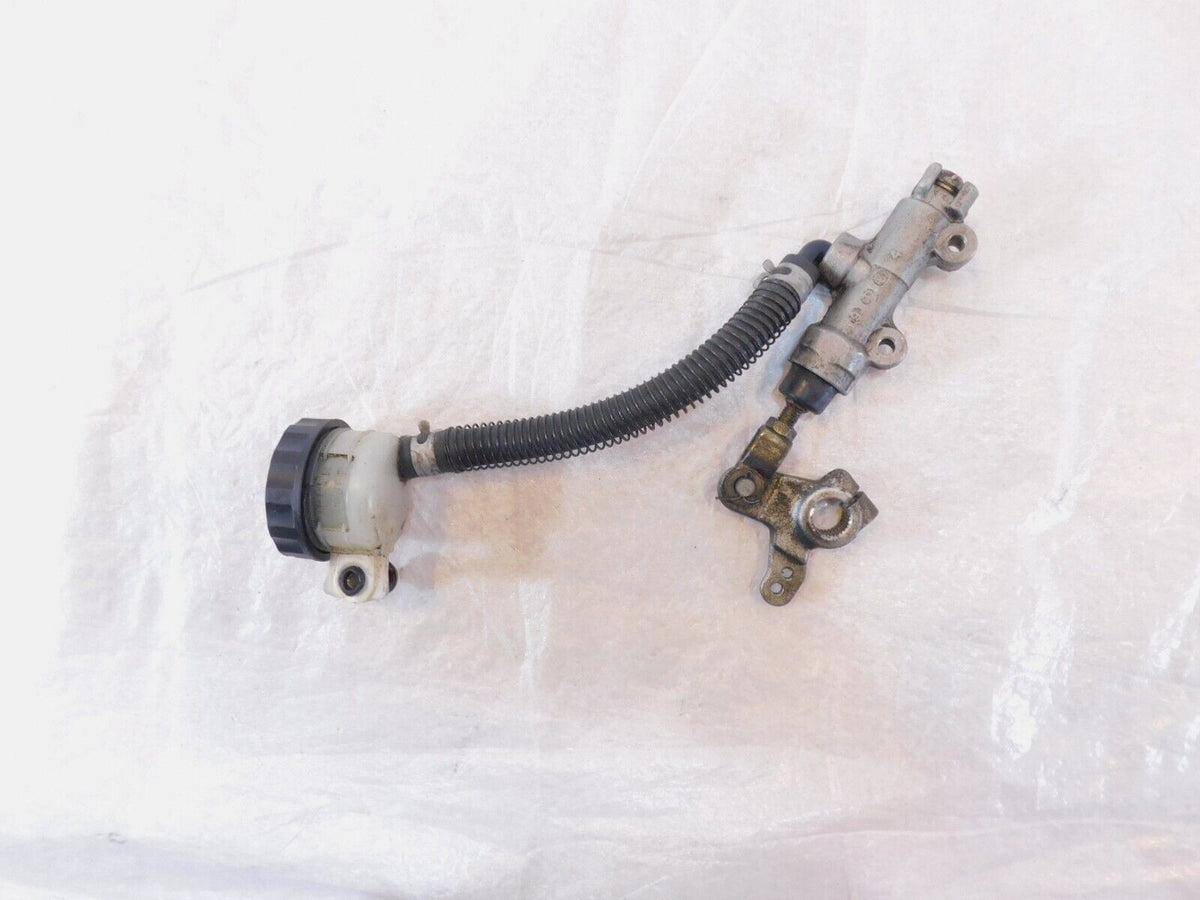 96-04 Kawasaki Vulcan VN1600 & VN1500 Classic Rear Brake Master Cylinder & Link - C3 Cycle