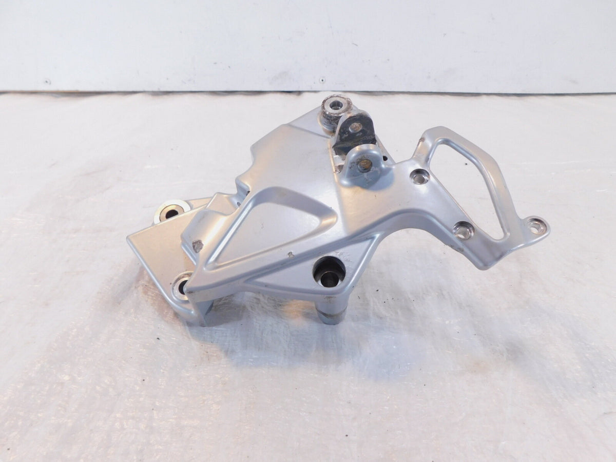 BMW F800 F800R F800S F800ST Left Front Footrest Foot Peg Bracket Mount Stay - C3 Cycle