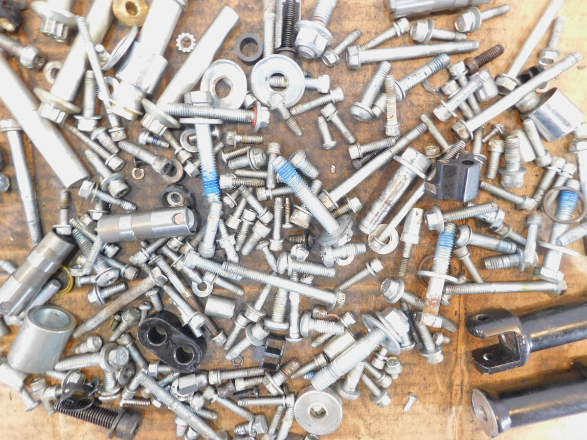 2020 Harley Davidson Softail Street Bob FXBB Nuts and Bolts Parts Box Lot - C3 Cycle