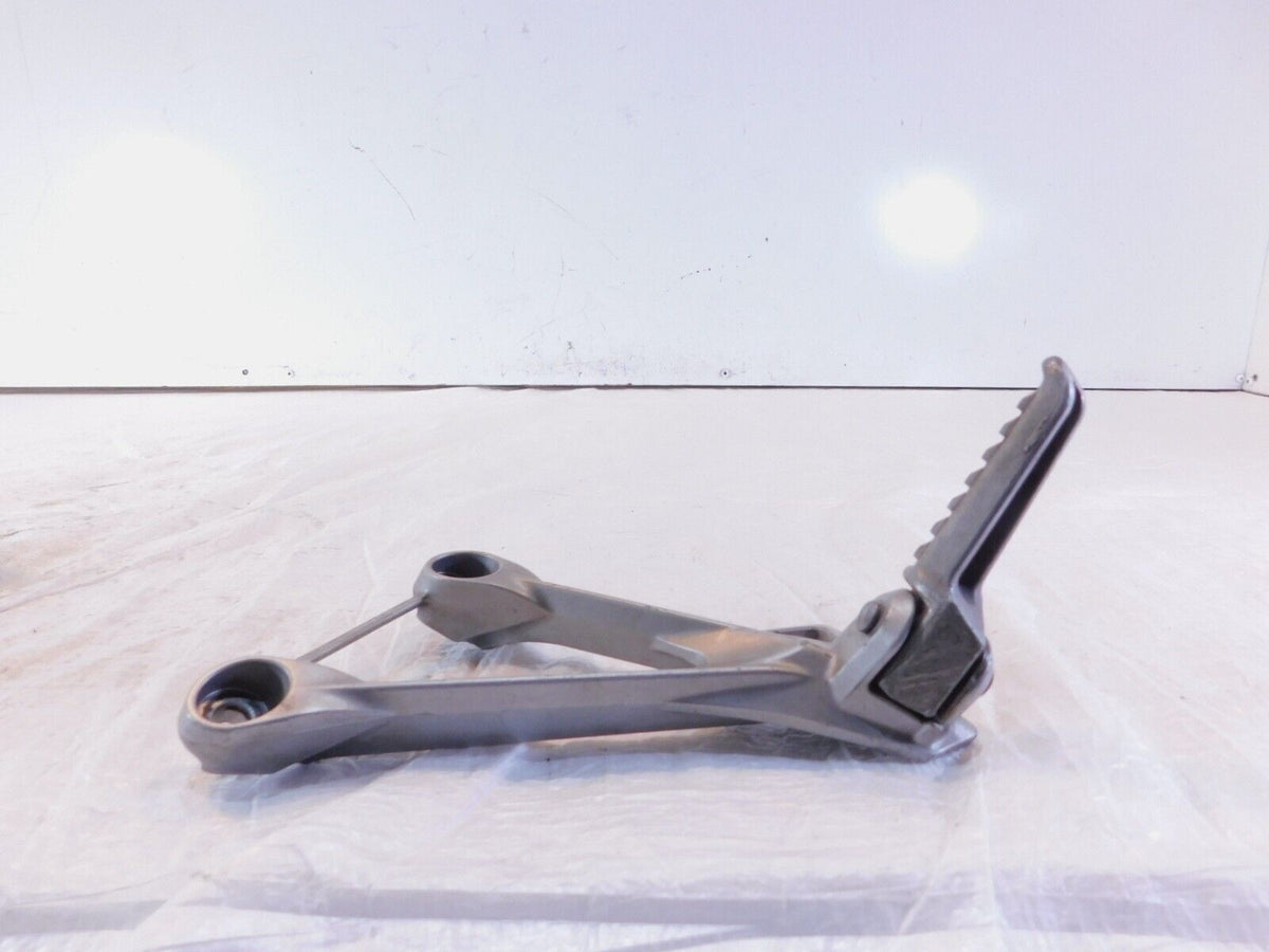 2005-2006 Kawasaki Ninja ZX6R ZX636 ZX6RR ZX600 Left Rear Foot Peg Bracket Mount - C3 Cycle