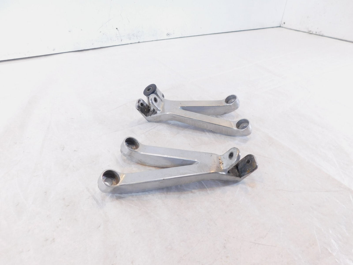 Honda CBR900RR CBR929RR FireBlade Rear Left/Right Footpeg Footrest Holder Mounts - C3 Cycle