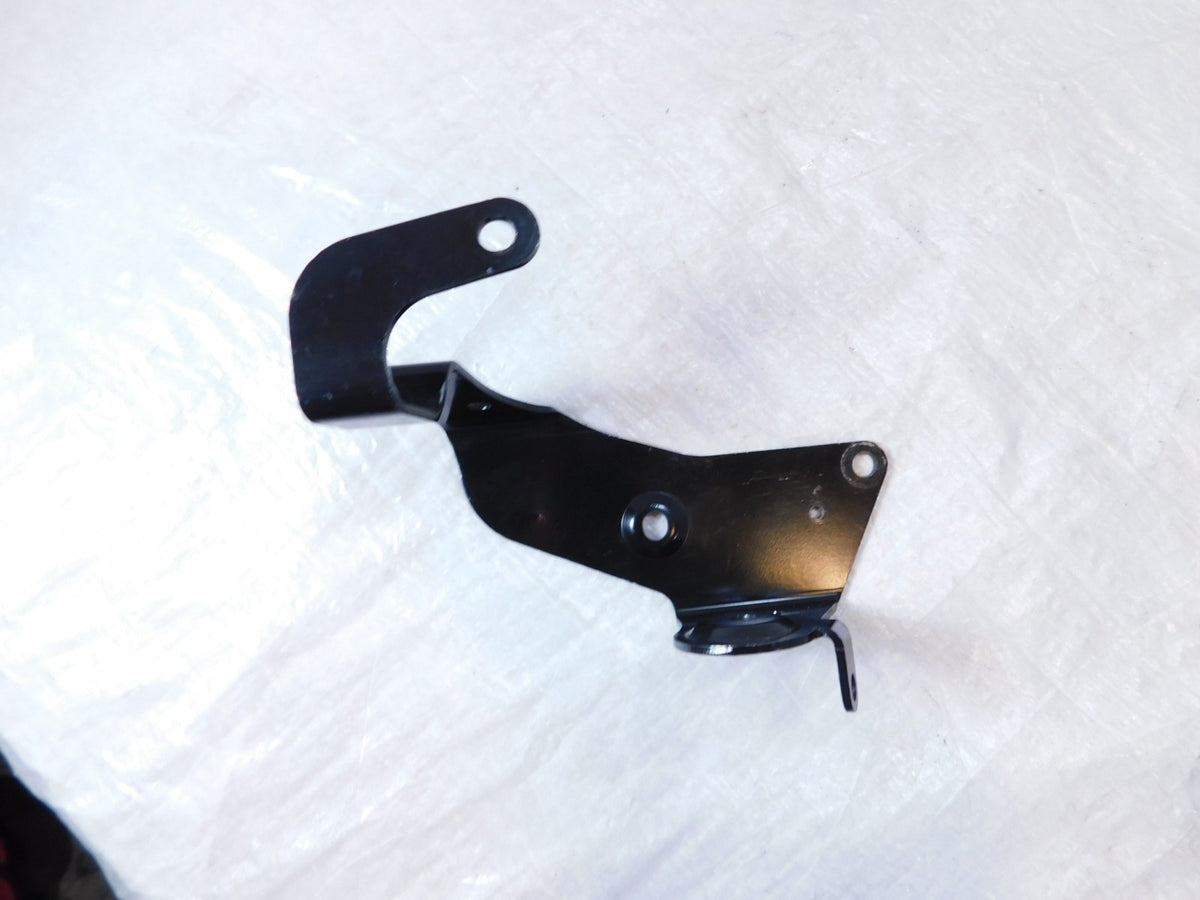 Harley Davidson Softail Heritage Classic & Slim Front Brake Line Mount Bracket - C3 Cycle