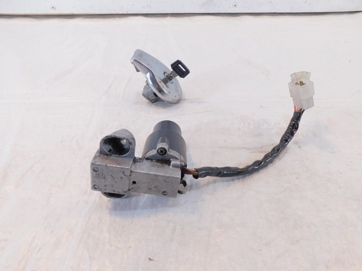 Yamaha XJ750 Maxim 750 Gas Petrol Fuel Cap & Ignition Switch Lock Set w/ Key - C3 Cycle