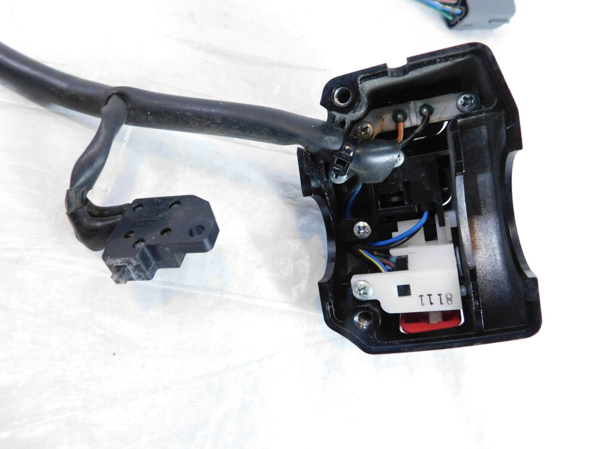 Triumph Rocket III 3 Touring Front Right Handlebar Engine Stop/Start Switches - C3 Cycle