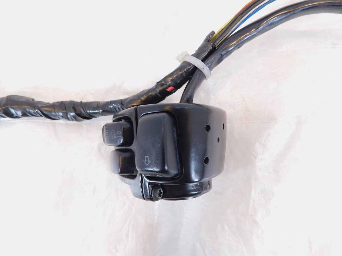 Harley Davidson Softail Dyna Sportster Left Handlebar Horn Turn Signal Switches - C3 Cycle