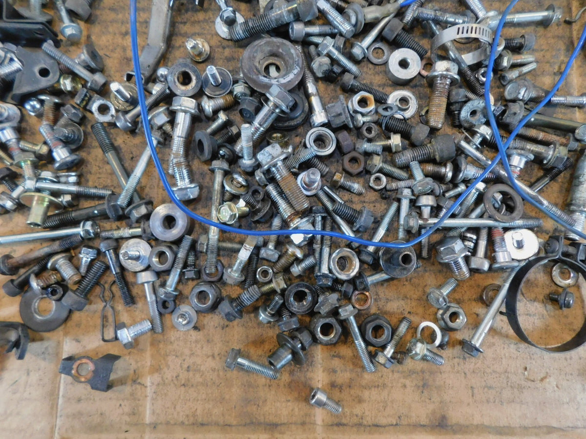 1999 Honda VT1100 VT1100C3 Shadow 1100 Aero Nuts Bolts & Brackets Parts Box Lot - C3 Cycle