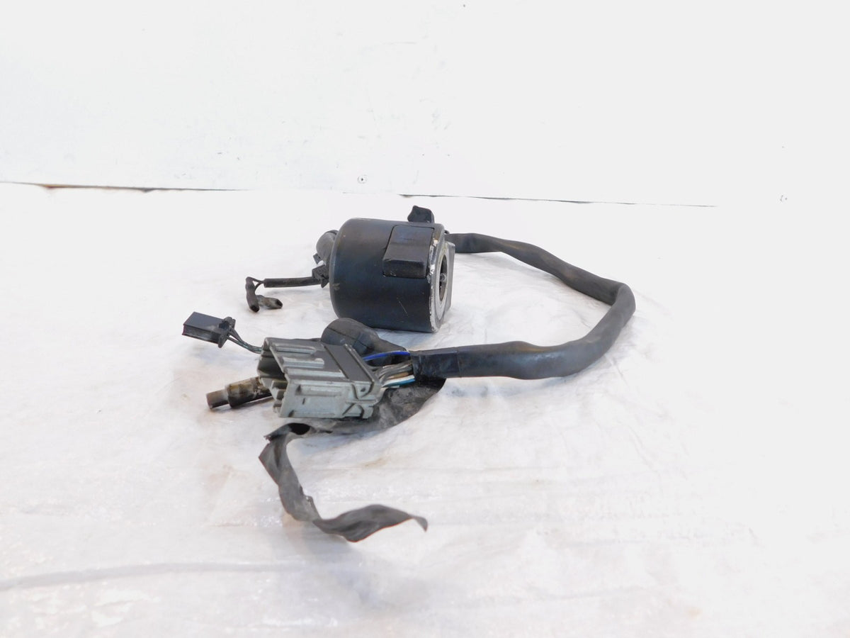 Honda Shadow 750 VT750 VT750C Aero Left Handlebar Horn & Turn Signal Switches - C3 Cycle