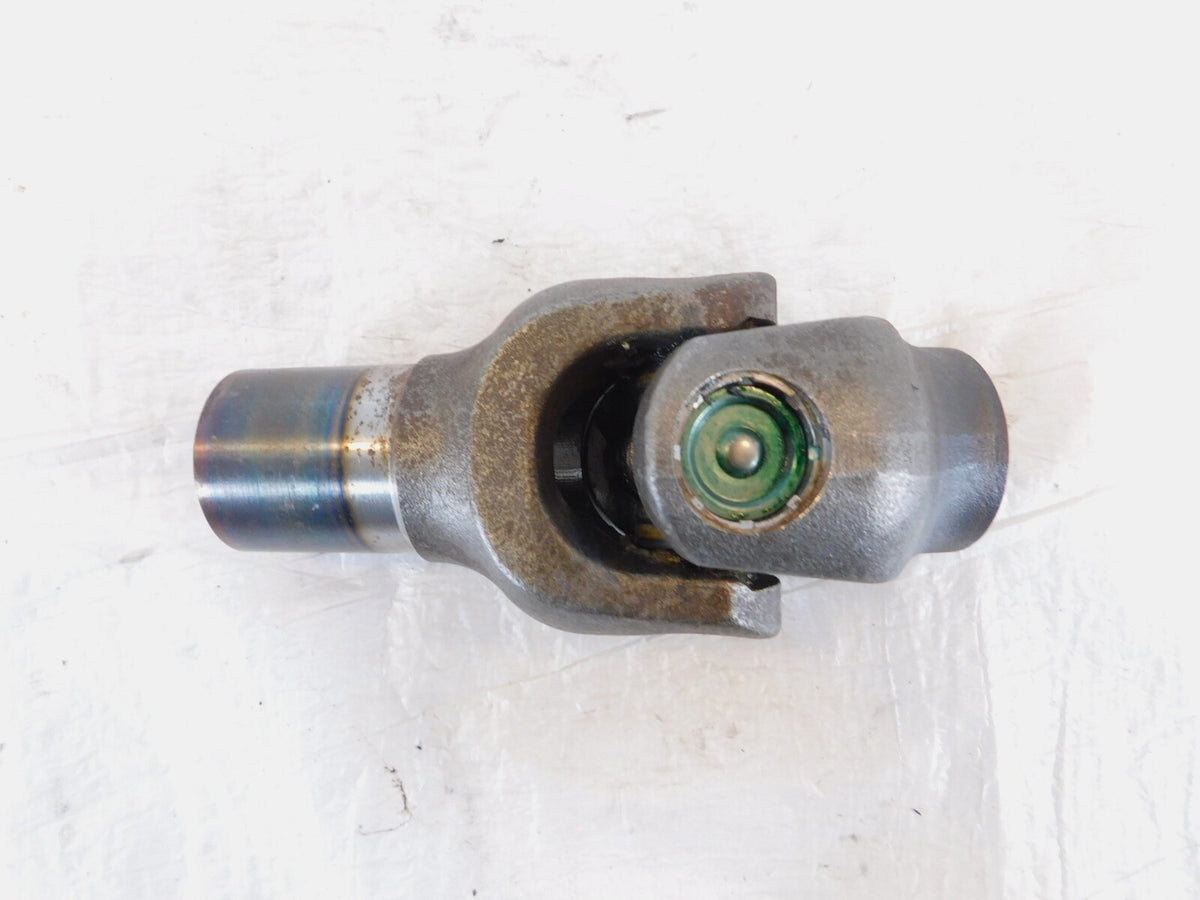 Honda ST1300 ST1300A ST1300AC ST1300P Driveshaft Differential Yoke Pivot Joint - C3 Cycle