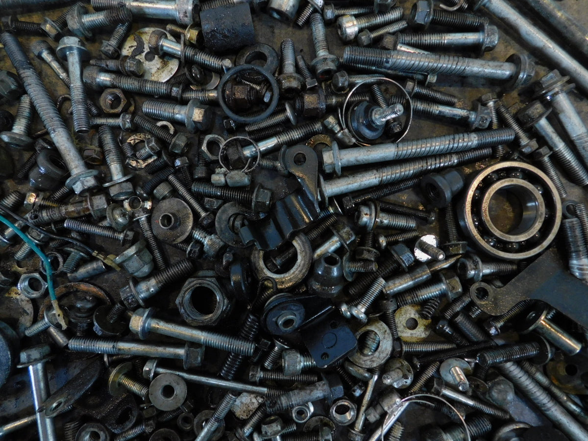 1994 & 1995 Yamaha FZR1000 Nuts Bolts & Brackets Parts Box Lot - C3 Cycle