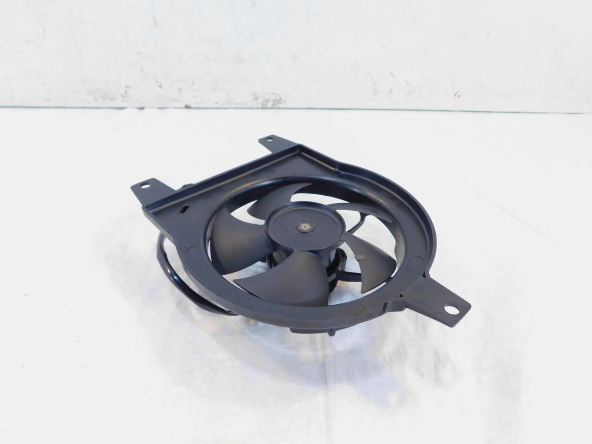 BMW F700GS F800 F800GT F800ST & F800R Engine Coolant Radiator Fan & Shroud - C3 Cycle
