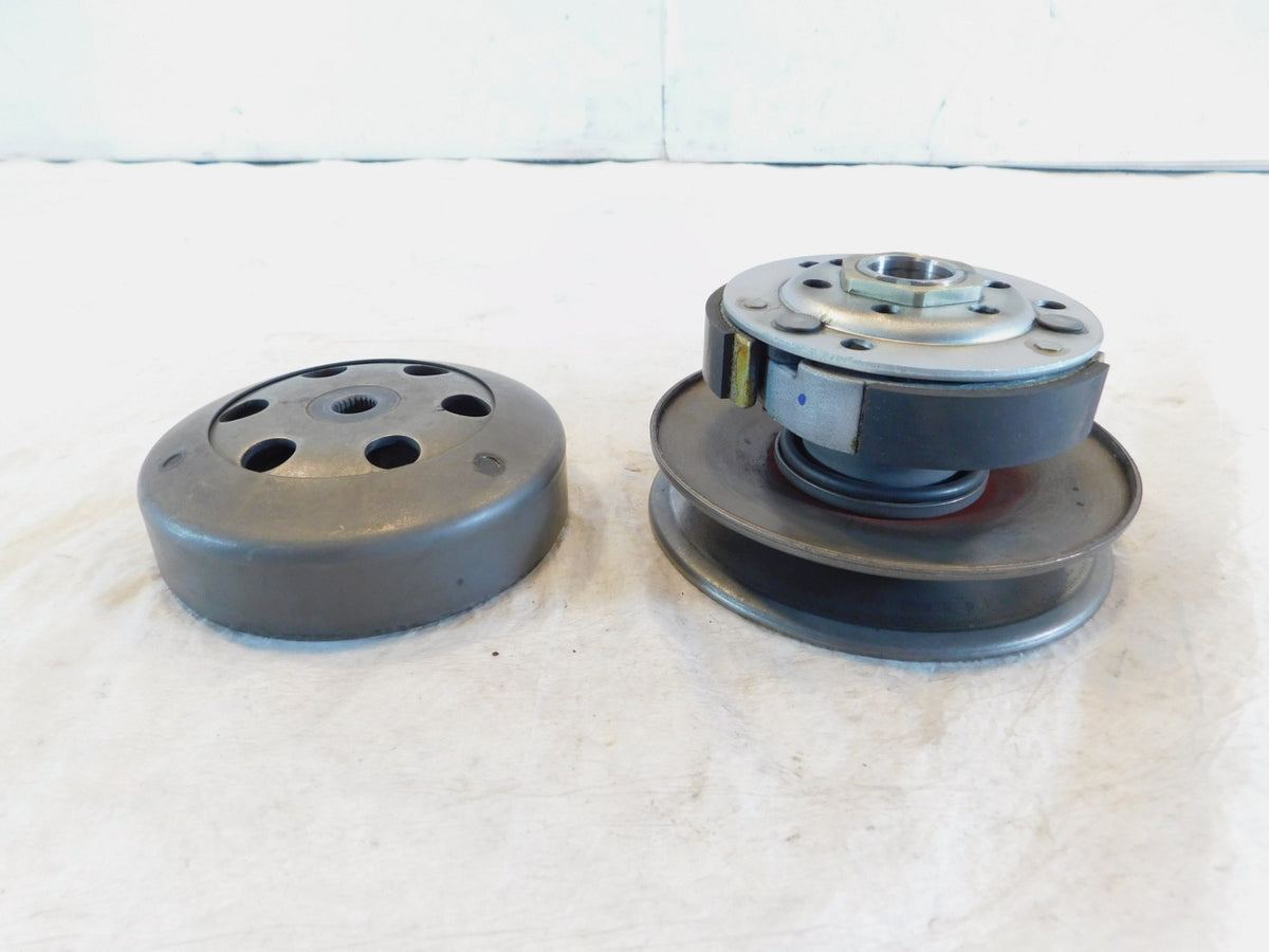 Piaggio Vespa Primavera & Sprint 50 S LX LXV Engine Secondary Drive Clutch - C3 Cycle