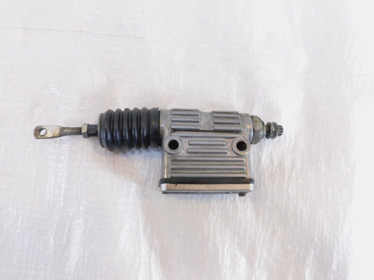 Harley Davidson Sportster 883 & 1200 Rear Foot Brake Master Cylinder Reservoir
