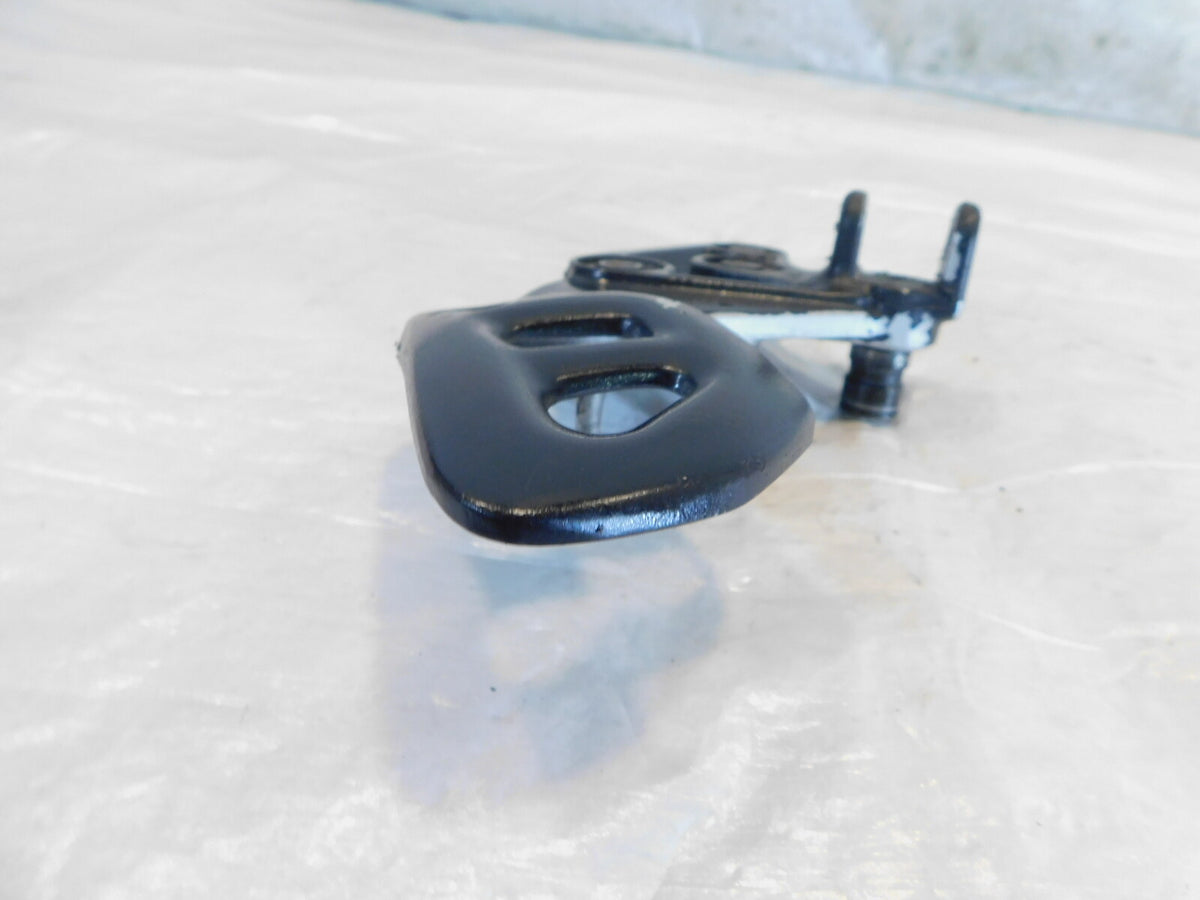 1999-2007 Suzuki GSX1300R Hayabusa Right Front Footrest Footpeg Bracket Mount - C3 Cycle