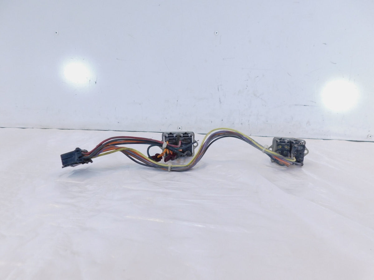 Harley Touring Electra Glide Ultra Classic Spot Lamp Accessory Control Switches