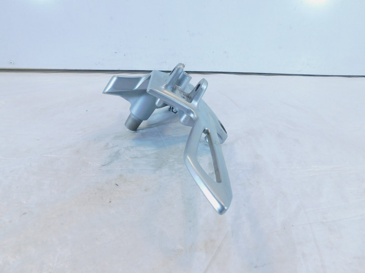 BMW F800 F800R F800S F800ST Left Front Footrest Foot Peg Bracket Mount Plate - C3 Cycle